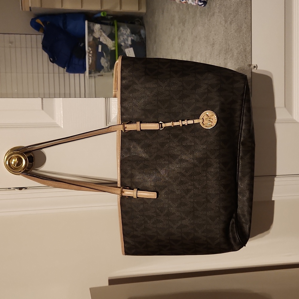 Michael Kors tote bag